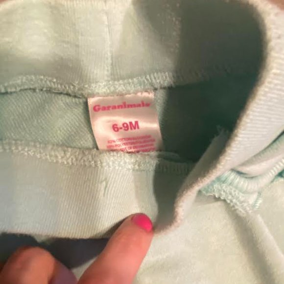 4 pairs of pants bundle - Picture 7 of 9